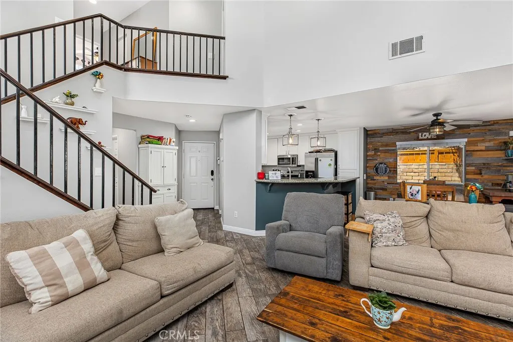https://cdn.realtyfeed.com/cdn/127/306761299/5ba21d4e1622b356cf6dac0bc1ceb2c1.webp