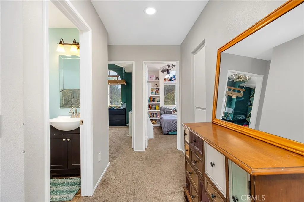 https://cdn.realtyfeed.com/cdn/127/306761299/fd36fcf739076dc29cb706ffe353544b.webp