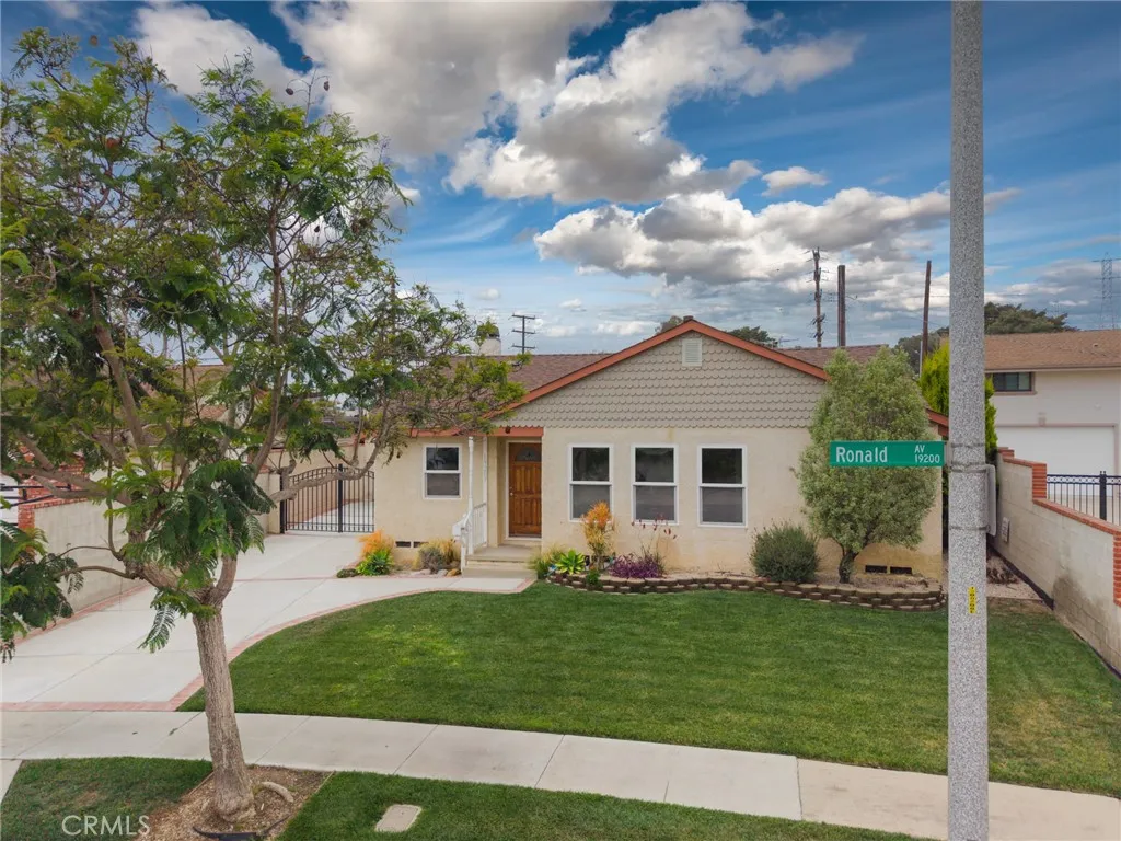 19207 Ronald Avenue, Torrance, CA 90503 - Photo 2 of 32, Torrance, CA
