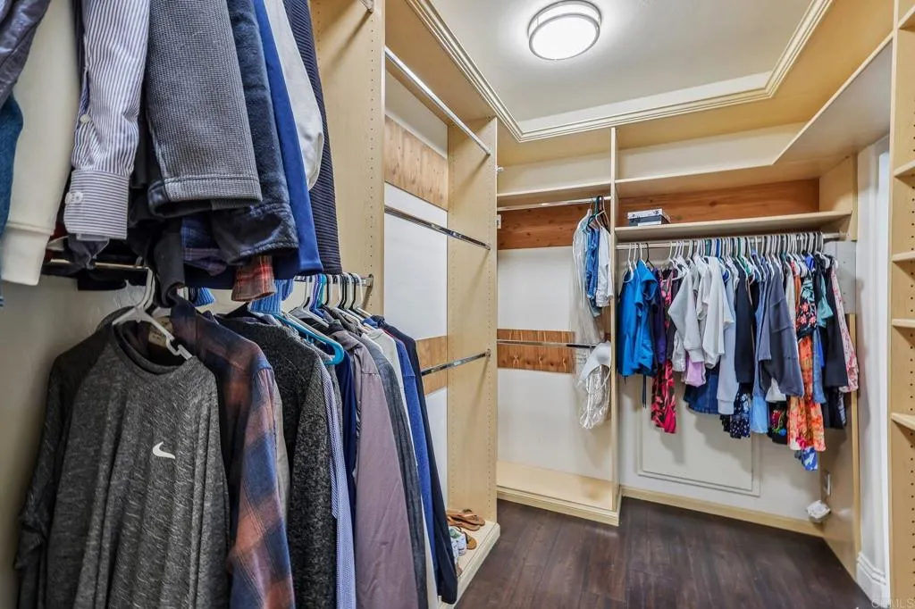 https://cdn.realtyfeed.com/cdn/127/306761340/224a8d49f2b4e4db49afed4b4d0a57b5.webp