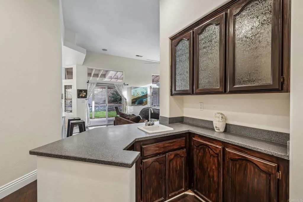 https://cdn.realtyfeed.com/cdn/127/306761340/41e28dd52fa70b545bbe2650e4112caa.webp