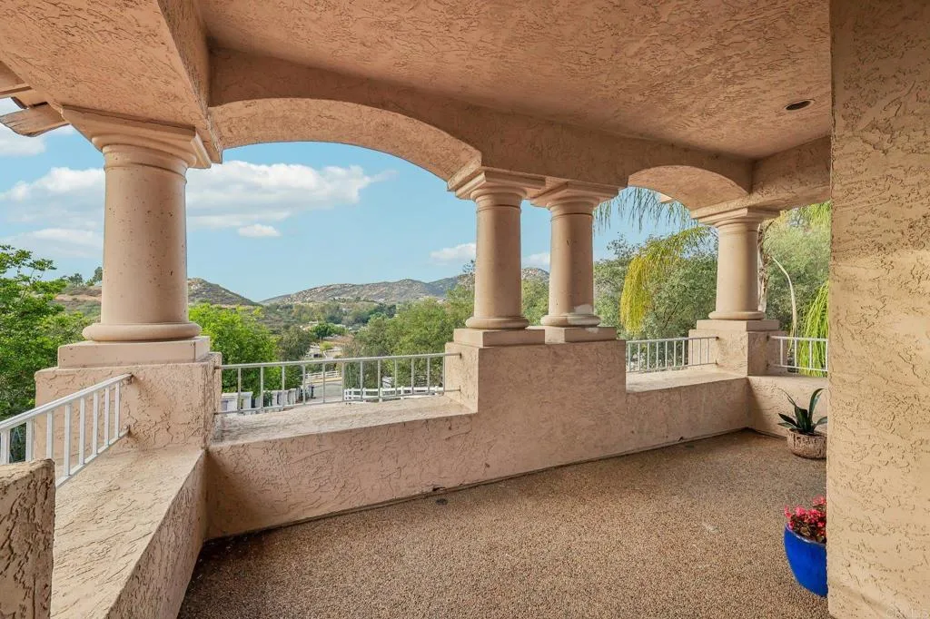 https://cdn.realtyfeed.com/cdn/127/306761340/d3ef65f8d19fdd4215442eb0fd8aa0ce.webp