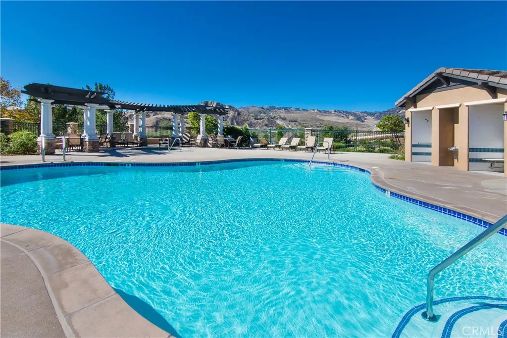 16710 Nicklaus Unit 74, Rancho Cascades, CA 91342 - Photo 4 of 33, Rancho Cascades, CA