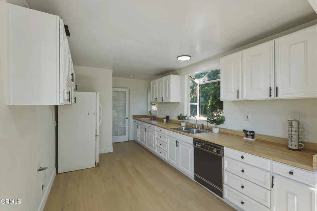 3666 Roderick Road, Los Angeles, CA 90065 - Photo 3 of 39, Los Angeles, CA