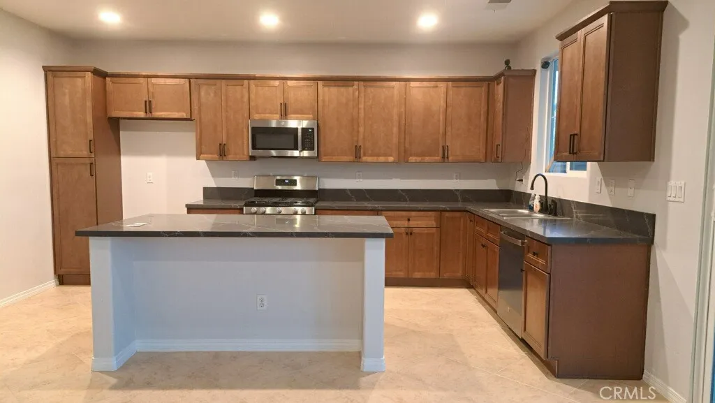 29368 Batters Box, Lake Elsinore, CA 92530 - Photo 4 of 14, Lake Elsinore, CA