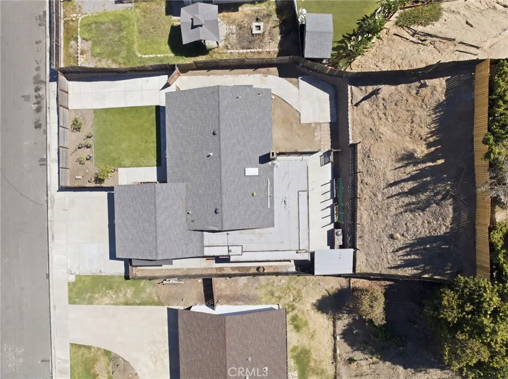 https://cdn.realtyfeed.com/cdn/127/306761371/04cfc43a51c3f6bfeaa3c3a3f589f6b6.webp