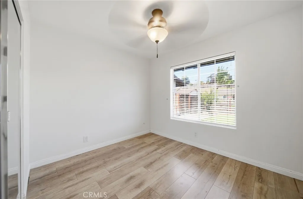 https://cdn.realtyfeed.com/cdn/127/306761371/254b8a5fec5c52ad4ab16927cac395f6.webp
