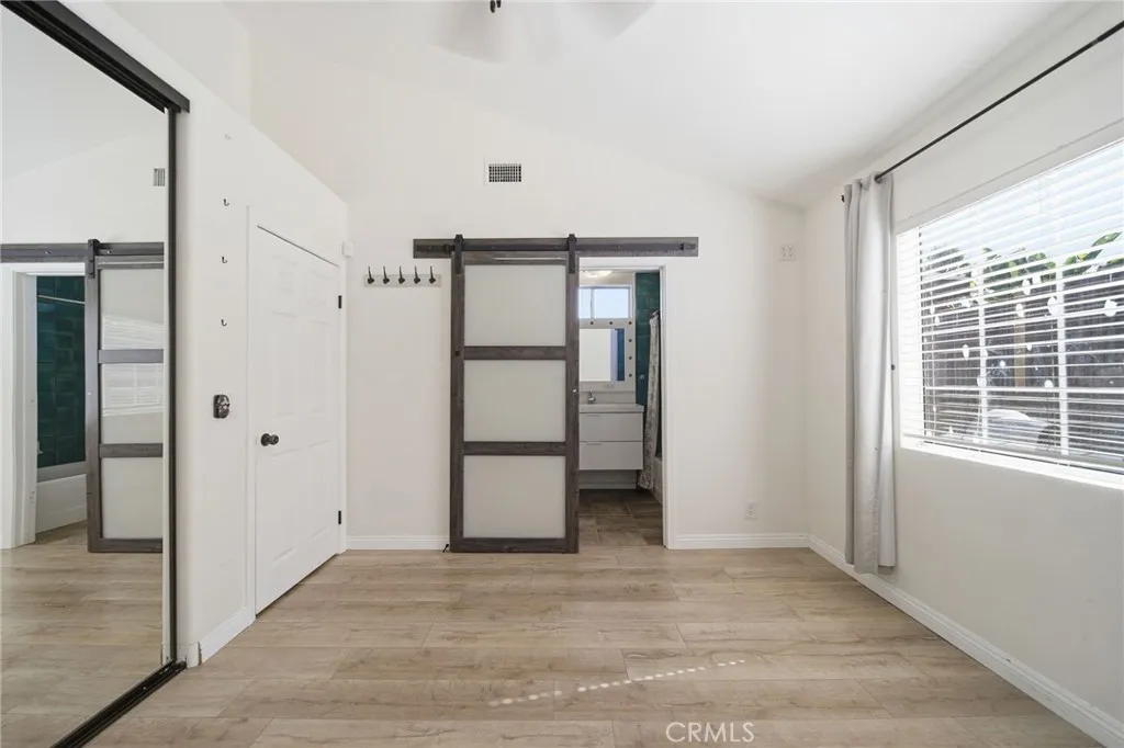 https://cdn.realtyfeed.com/cdn/127/306761371/27a9ed26967d9f088a4888f3a1df7738.webp