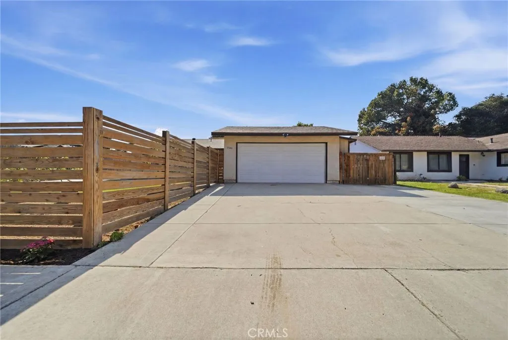 https://cdn.realtyfeed.com/cdn/127/306761371/408b2bf7772cd2bbd126166233897e07.webp