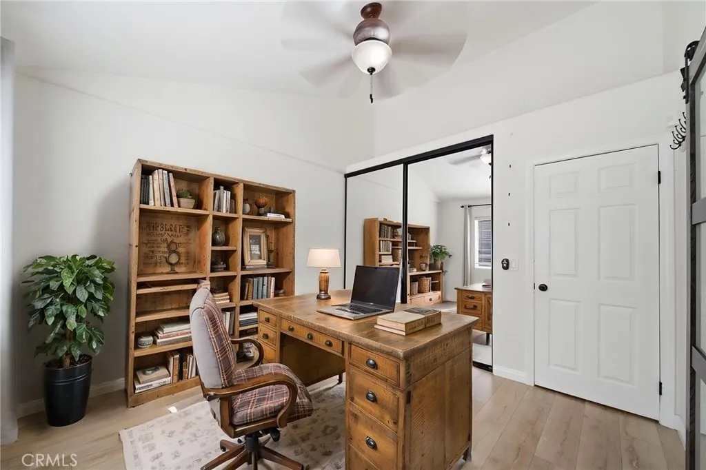 https://cdn.realtyfeed.com/cdn/127/306761371/8445b9d3100fc773f6de9e51d99e50b3.webp