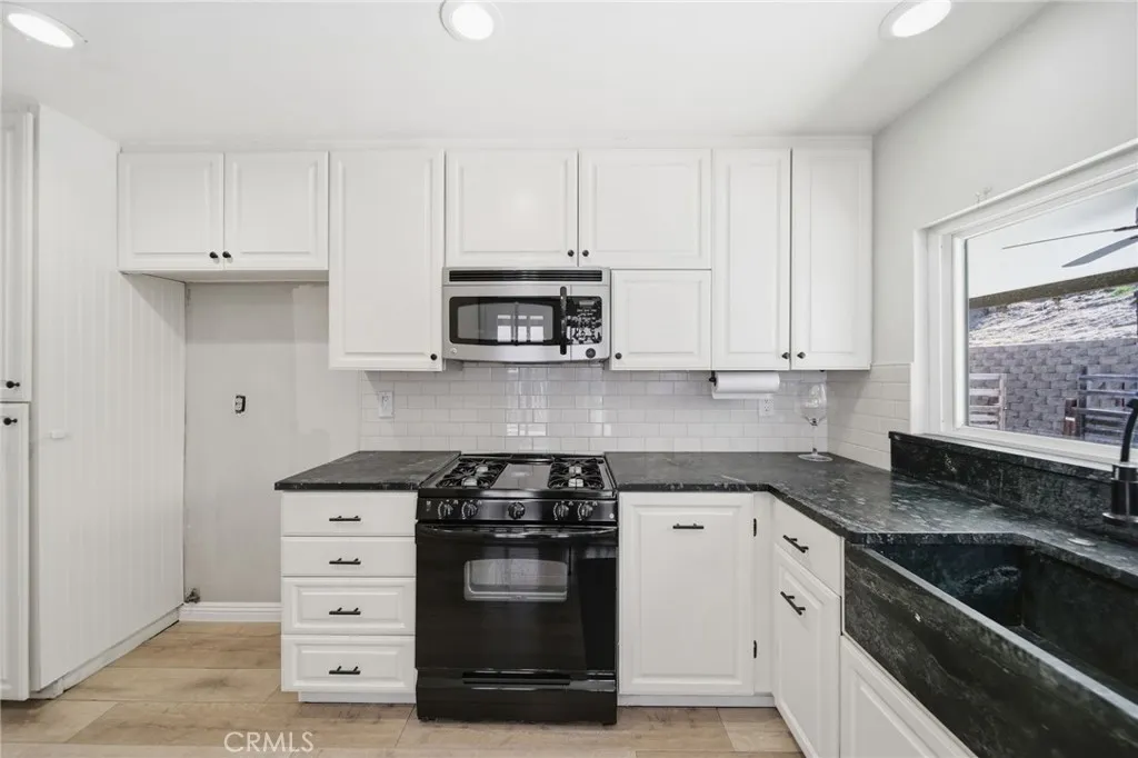 https://cdn.realtyfeed.com/cdn/127/306761371/a4773af445732d0969afba9f4832bc4f.webp