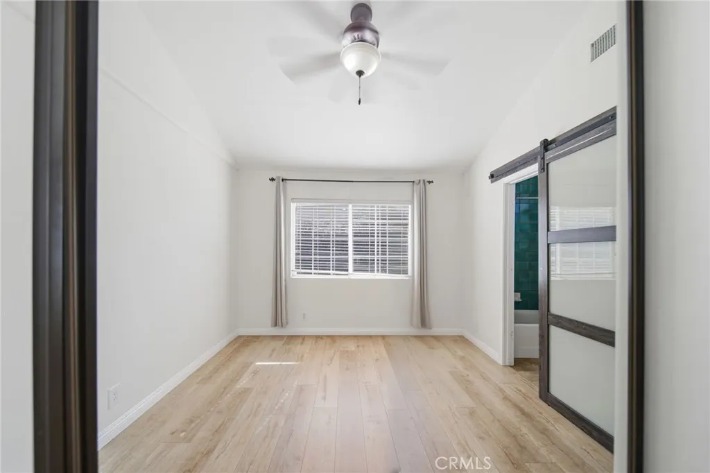 https://cdn.realtyfeed.com/cdn/127/306761371/d12af3dc9cf3741fd2e6c3ca5363f4a9.webp