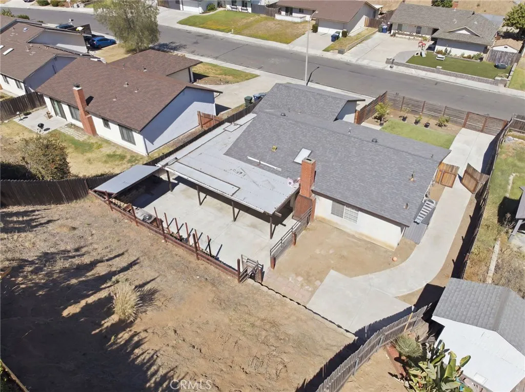 https://cdn.realtyfeed.com/cdn/127/306761371/ea9870ecc3f321db90bf9ce826ba113c.webp