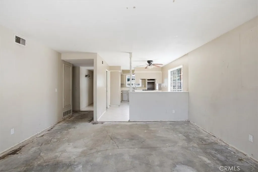 28234 Enderly Street, Canyon Country, CA 91351 - Photo 3 of 21, Canyon Country, CA