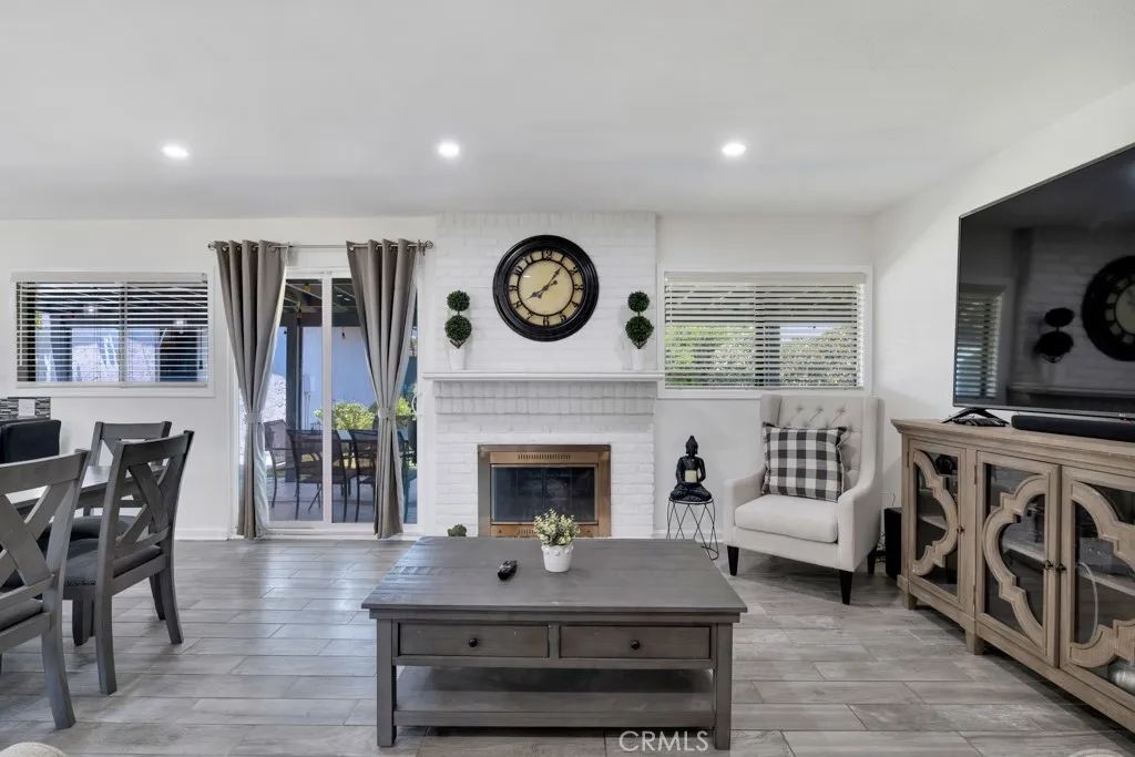 22641 Sherman Way, West Hills, CA 91307 - Photo 5 of 40, West Hills, CA