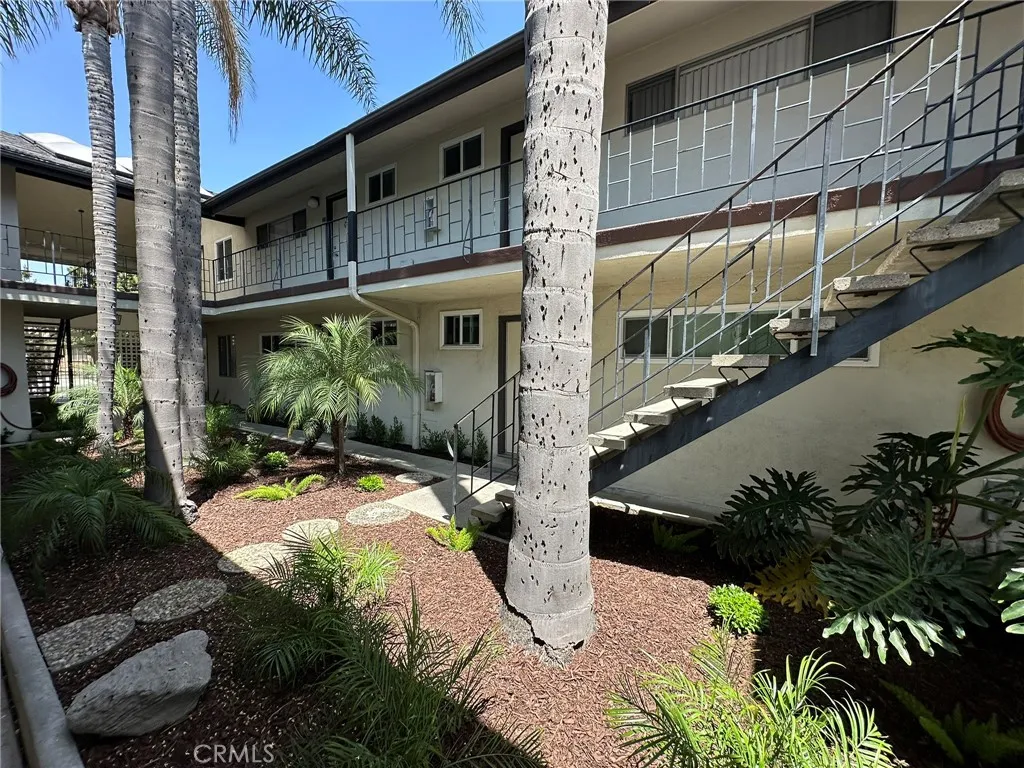 3546-3550 Los Flores Boulevard, Lynwood, CA 90262 - Photo 4 of 9, Lynwood, CA
