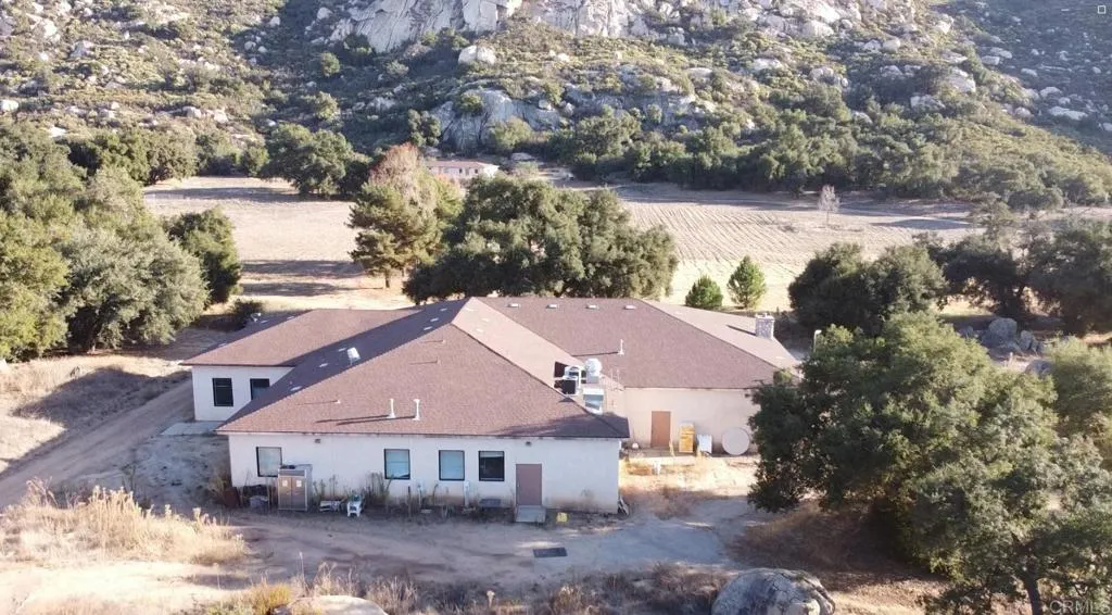 24352 Featherstone Canyon Rd, Lakeside, CA 92040 - Photo 4 of 50, Lakeside, CA