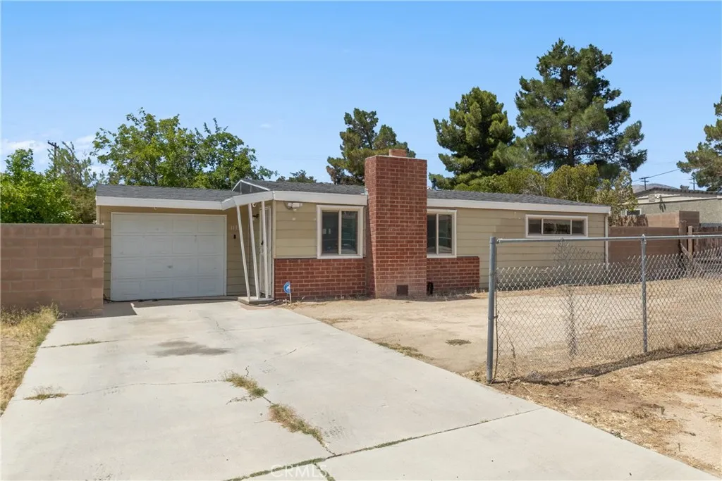 1132 W Avenue P14, Palmdale, CA 93551 - Main photo, Palmdale, CA