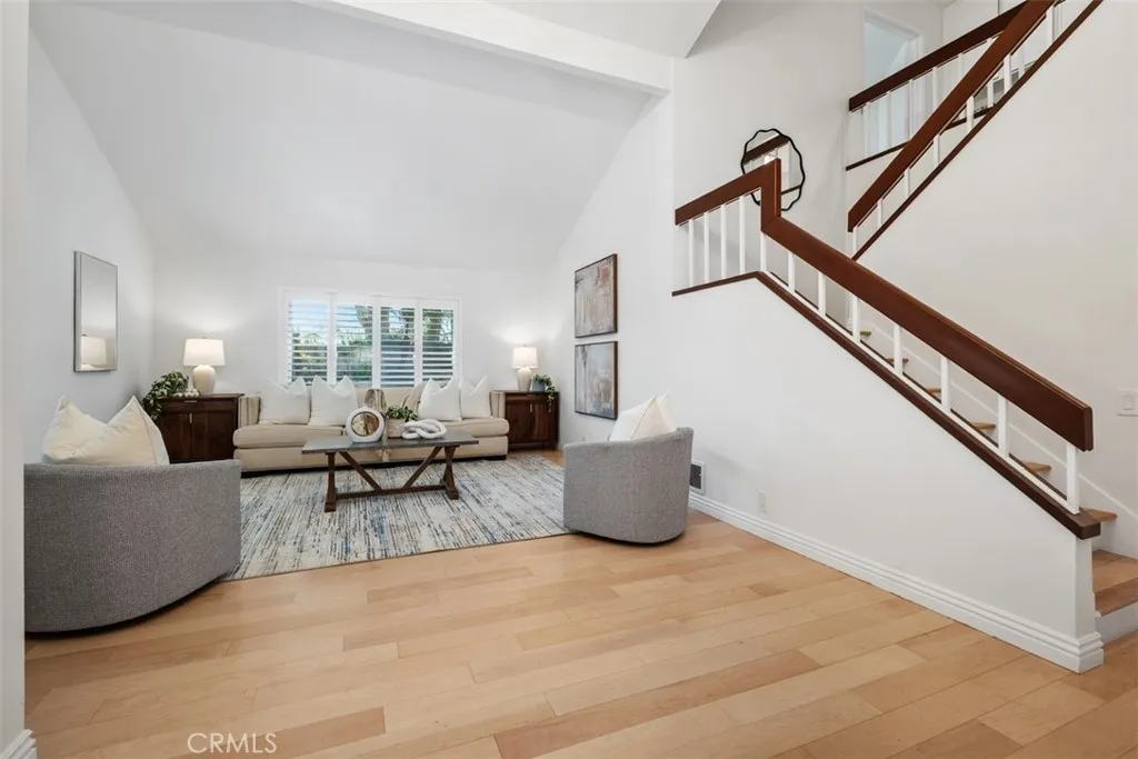 27 Campanero East, Irvine, CA 92620 - Photo 5 of 40, Irvine, CA