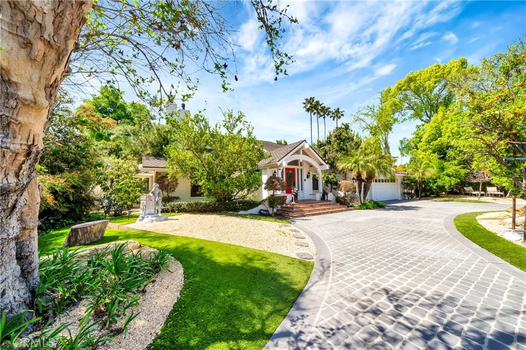 5441 Calvin Avenue, Tarzana, CA 91356 - Photo 2 of 38, Tarzana, CA