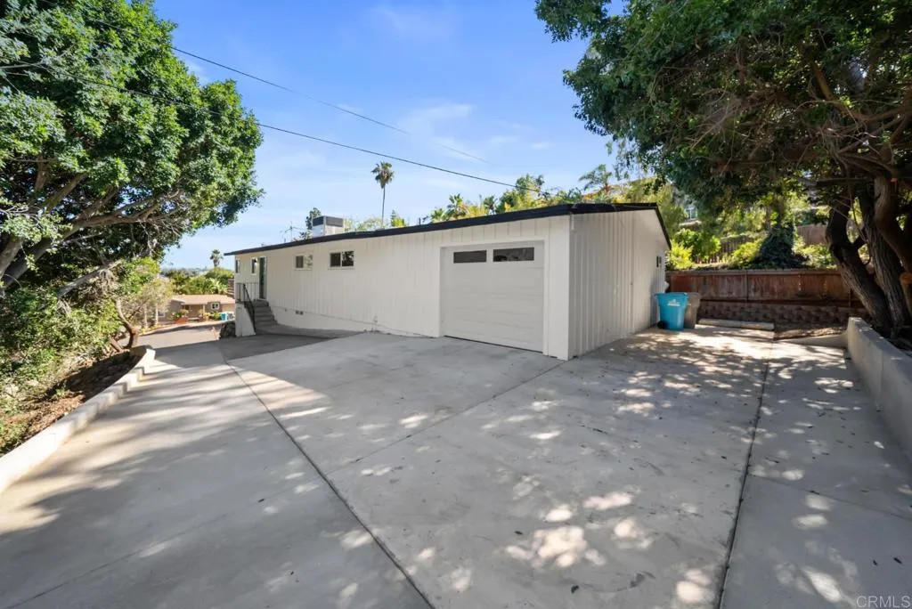 https://cdn.realtyfeed.com/cdn/127/306761431/68aa9b8d3d39939e5734fff98b87e75a.webp