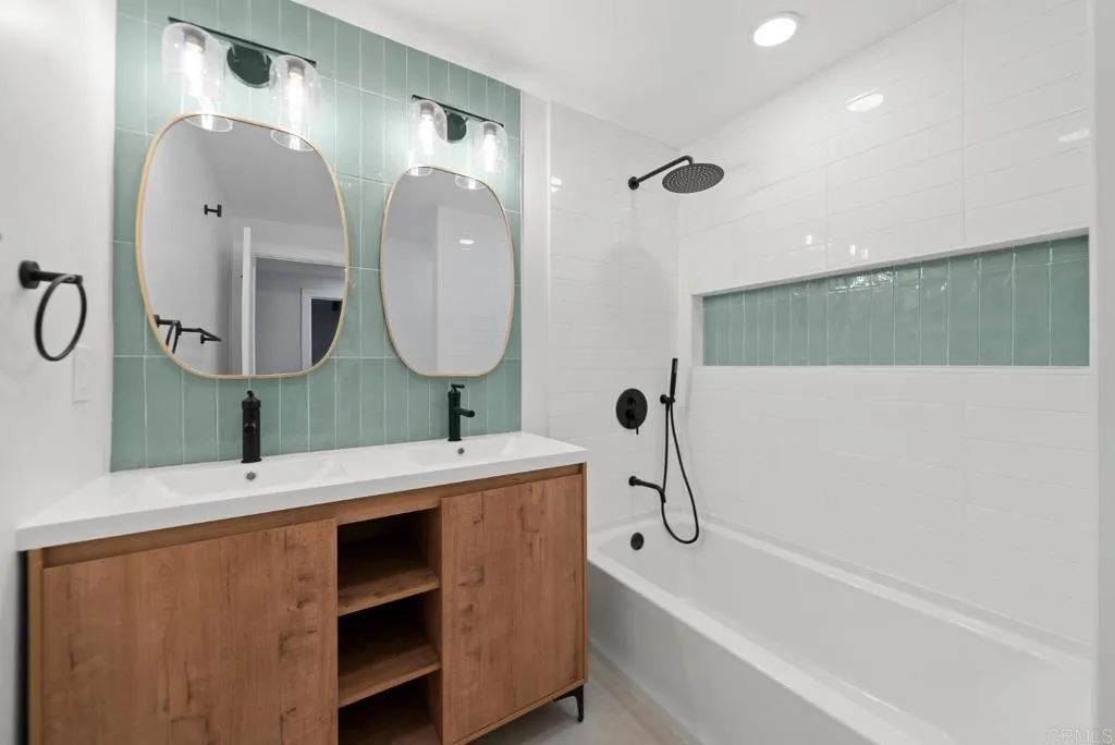 https://cdn.realtyfeed.com/cdn/127/306761431/9f718bbf15255b5ed3cab5686f26c591.webp