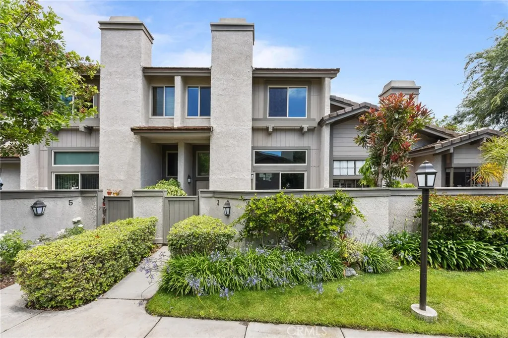 3 Moon Shadow Unit 2, Irvine, CA 92603 - Main photo, Irvine, CA