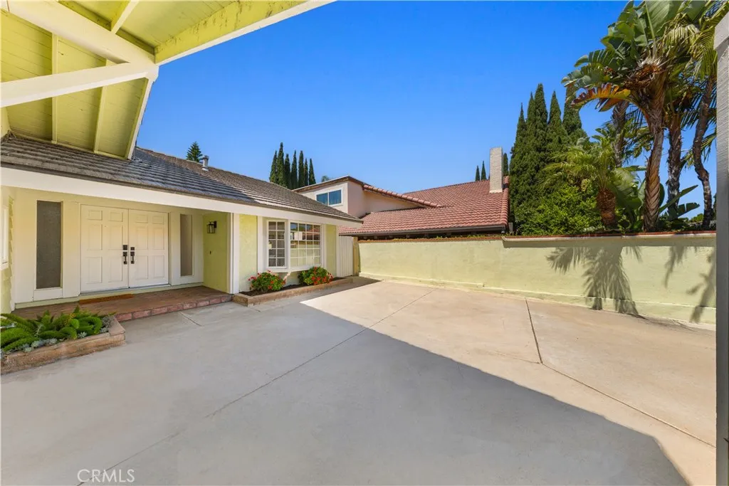 13791 Solitaire, Irvine, CA 92620 - Photo 4 of 51, Irvine, CA