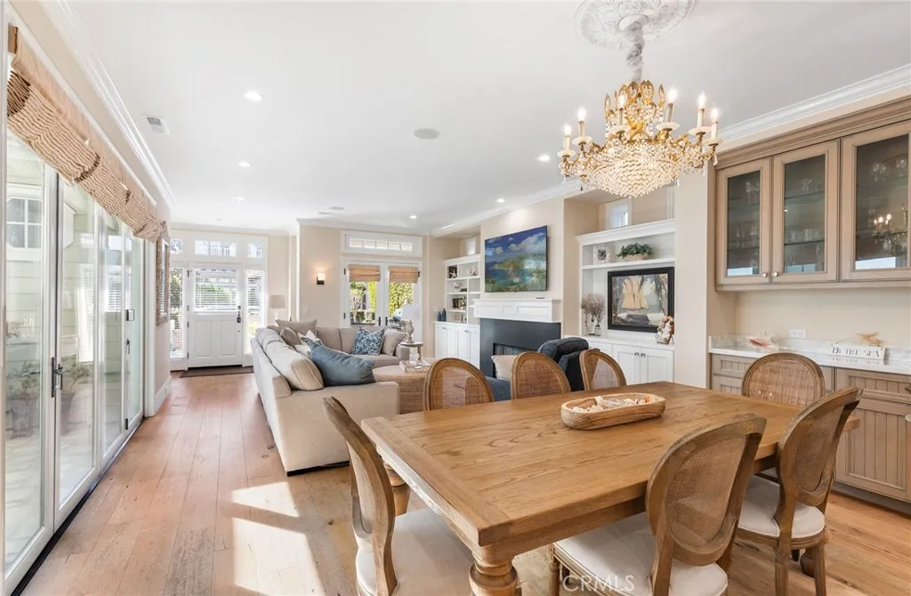 220 Coral, Newport Beach, CA 92662 - Photo 5 of 33, Newport Beach, CA