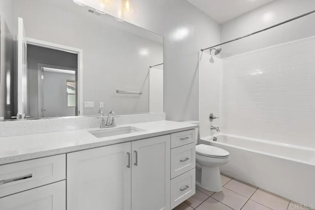 https://cdn.realtyfeed.com/cdn/127/306761472/1e757b6b29453494fec1d5b26555c7d6.webp