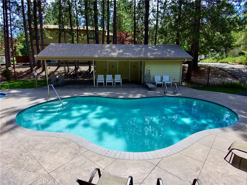 40501 Road 222 Unit 103, Bass Lake, CA 93604 - Photo 3 of 28, Bass Lake, CA