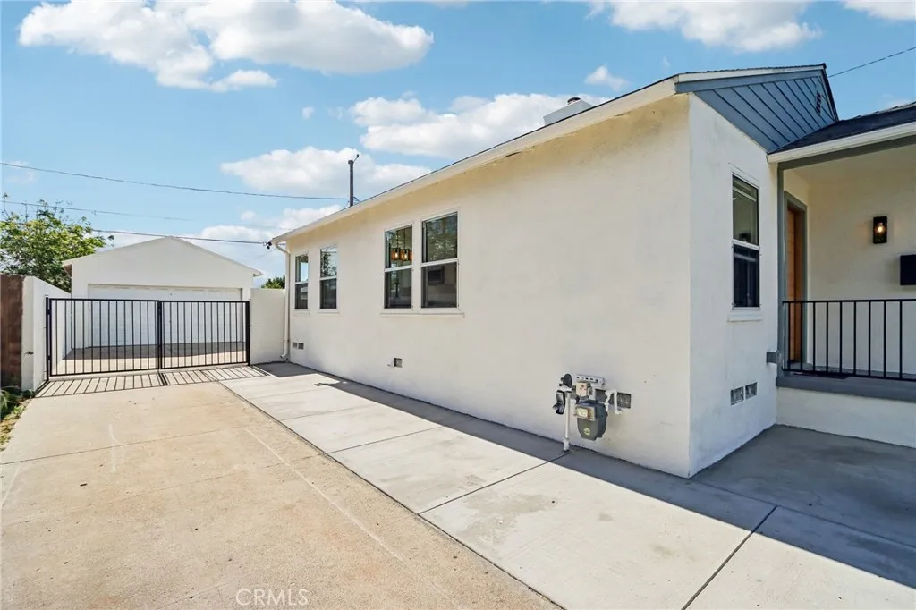 2213 N Valley Street, Burbank, CA 91505 - Photo 4 of 35, Burbank, CA