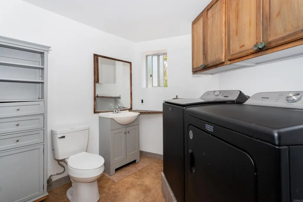 https://cdn.realtyfeed.com/cdn/127/306761494/4611178404e3bfe038878a526bf2a672.webp