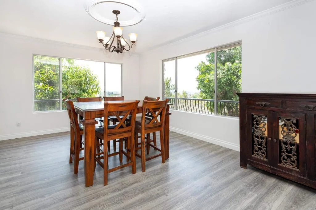 https://cdn.realtyfeed.com/cdn/127/306761494/646b883af884fc755f7b6ce752b6bb2e.webp