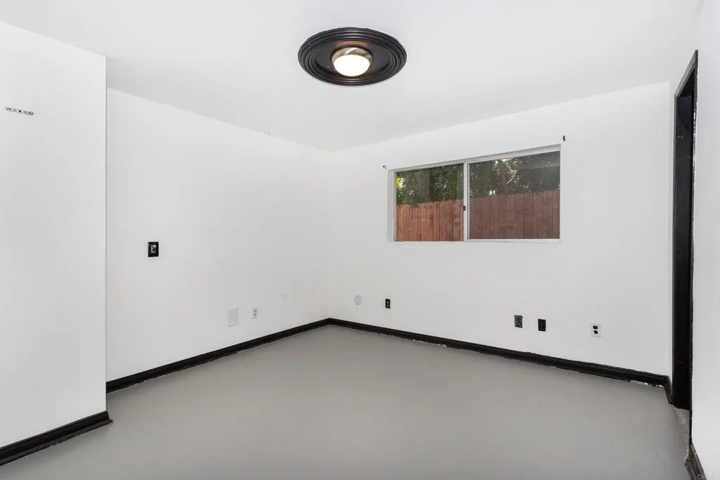 https://cdn.realtyfeed.com/cdn/127/306761494/917e35248868599a423dd786bde249f3.webp