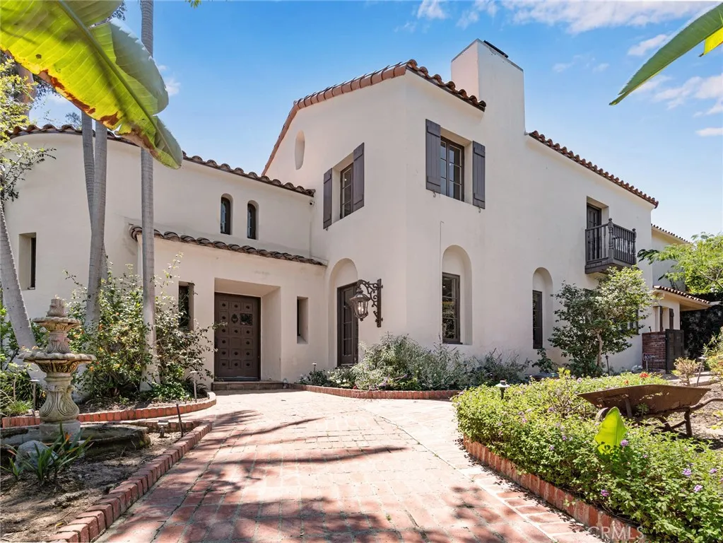 2349 N Catalina, Los Angeles, CA 90027 - Photo 2 of 17, Los Angeles, CA