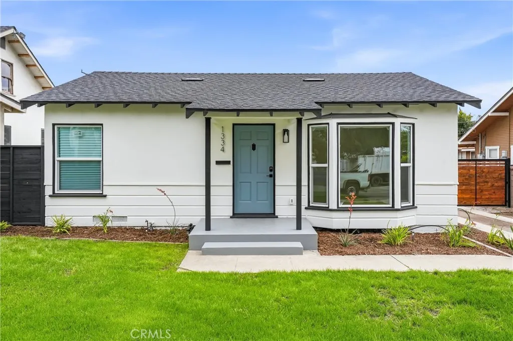 1334 N Sultana, Ontario, CA 91764 - Photo 3 of 31, Ontario, CA