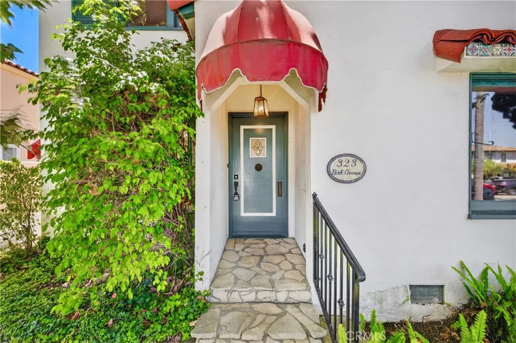 323 Park Avenue, Long Beach, CA 90814 - Photo 3 of 39, Long Beach, CA