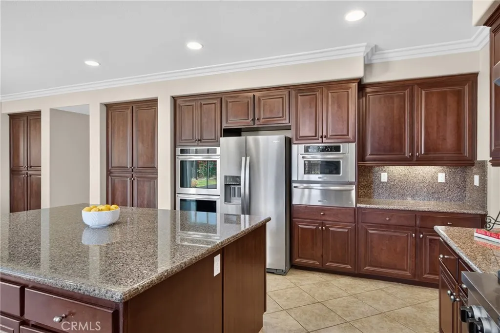 29034 Shorecliff, Menifee, CA 92585 - Photo 5 of 37, Menifee, CA