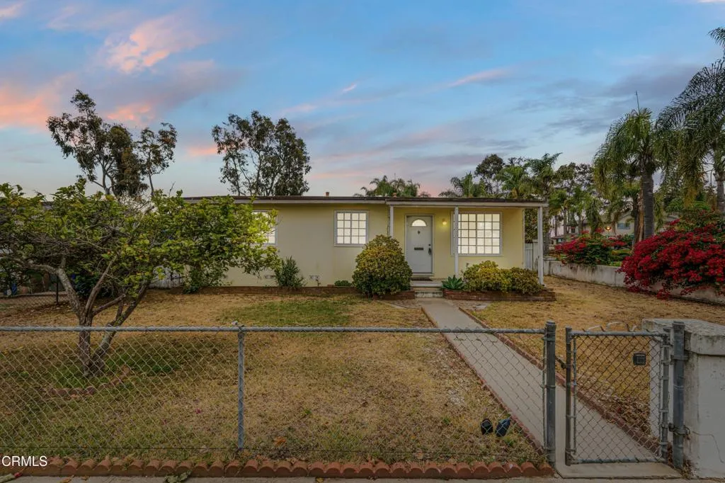 702 Sycamore Drive, Port Hueneme, CA 93041 - Photo 4 of 31, Port Hueneme, CA
