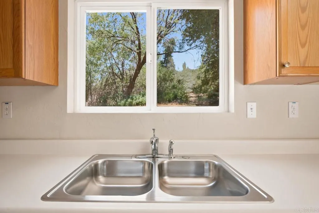 https://cdn.realtyfeed.com/cdn/127/306761795/7130723cac26a25515a223b178593db1.webp