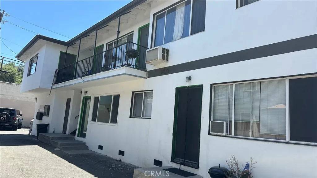 Van Nuys, CA 91401