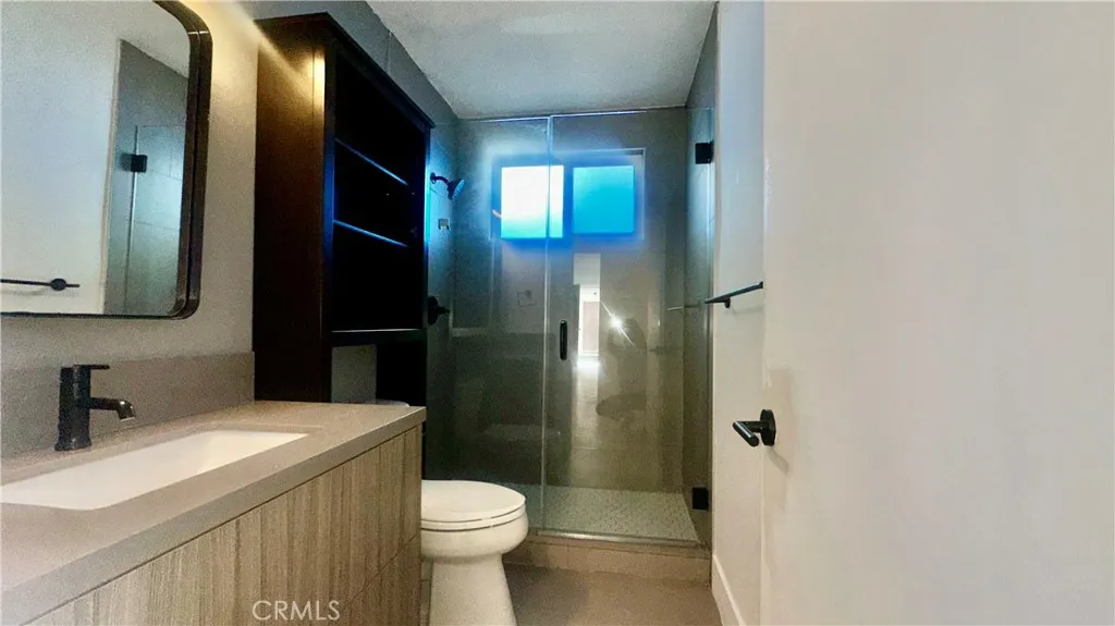 14222 Calvert Street Unit 3, Van Nuys, CA 91401 - Photo 3 of 7, Van Nuys, CA