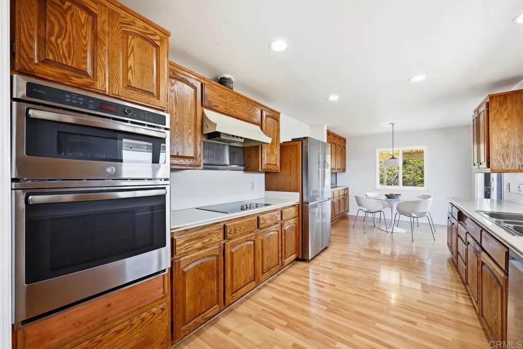 https://cdn.realtyfeed.com/cdn/127/306761848/94a7f8f6233a850d1238053f87f12f09.webp