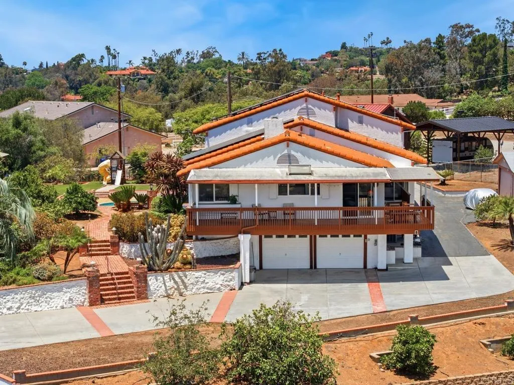 https://cdn.realtyfeed.com/cdn/127/306761848/ddd85fa30ba9a6348a7219be5d730232.webp