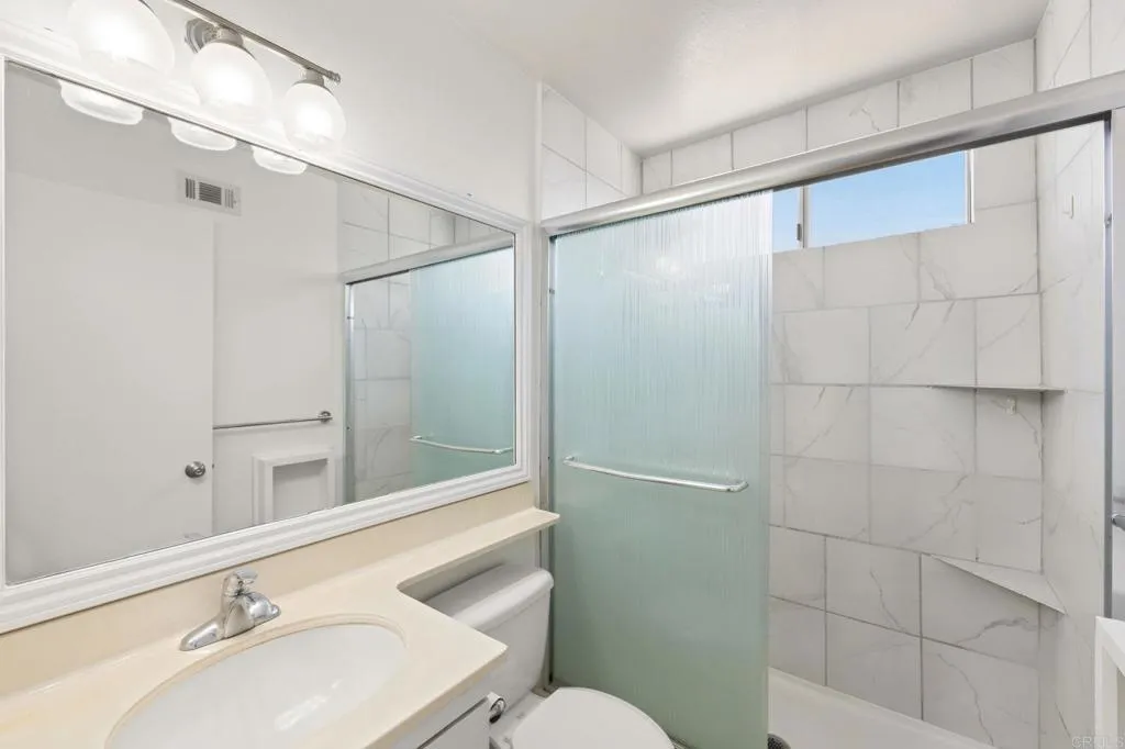 https://cdn.realtyfeed.com/cdn/127/306761864/4453bd279a2d290d194931c03fe165f9.webp