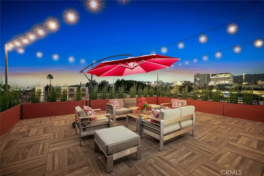 5820 La Mirada Avenue Unit 401, Hollywood, CA 90038 - Photo 2 of 50, Hollywood, CA