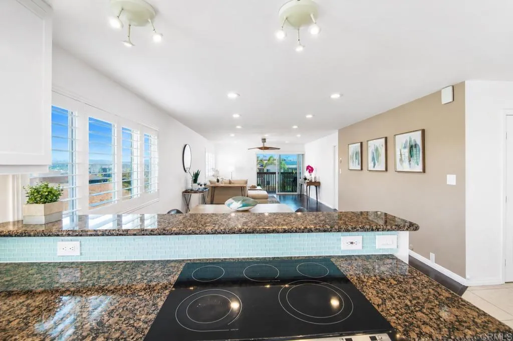 https://cdn.realtyfeed.com/cdn/127/306761904/1fd9efbe61d6758d91292f0094089f8a.webp