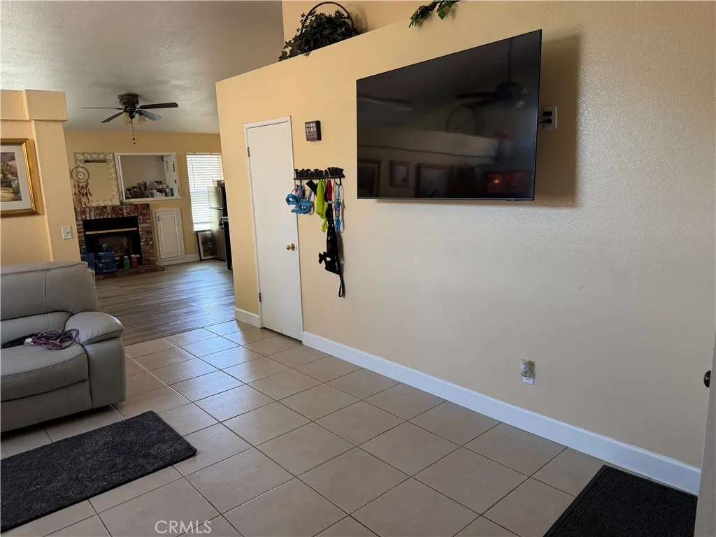 7050 Prestwick, Riverbank, CA 95367 - Photo 4 of 10, Riverbank, CA