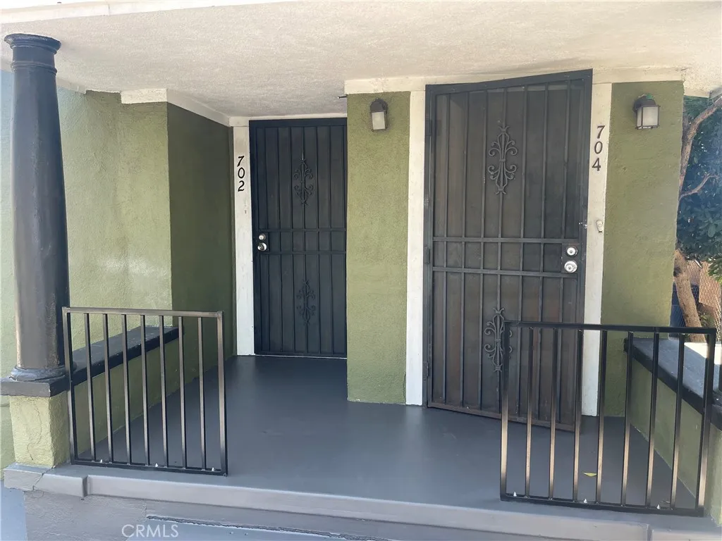 702 S Soto, Los Angeles, CA 90023 - Photo 3 of 23, Los Angeles, CA